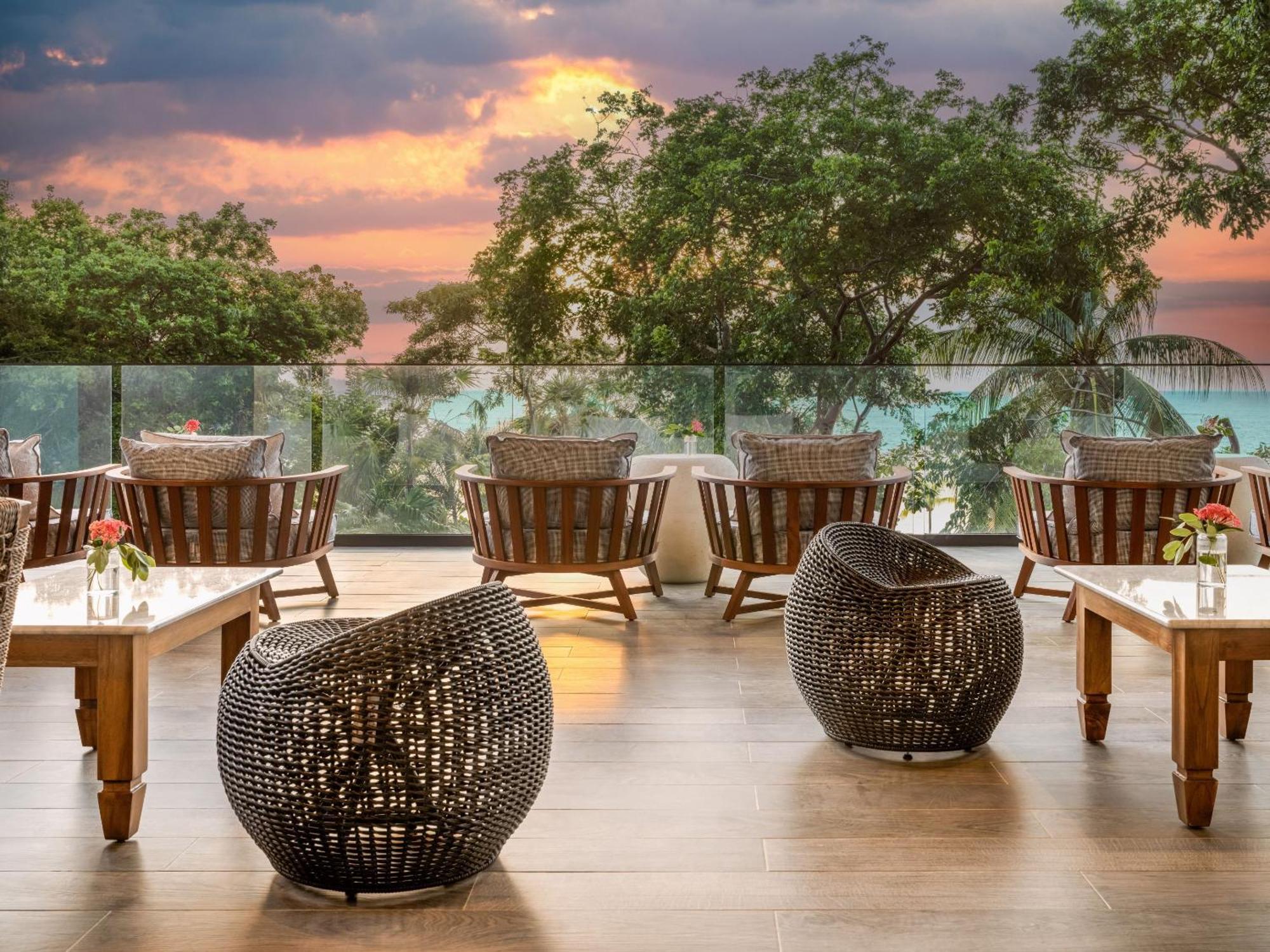 Grand Roatán Caribbean Resort West Bay Exterior foto